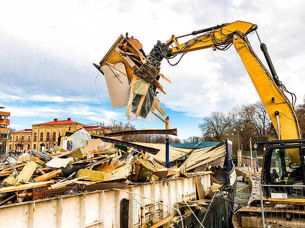 Best Junk Hauling Services  in Clintwood, VA